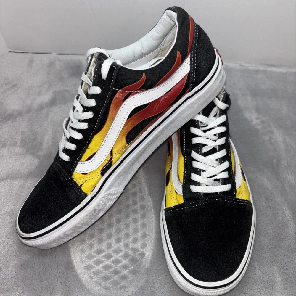 Vans Sneakers Flame Old Skool Low Top Shoes Men's 8.0 Women's 9.5